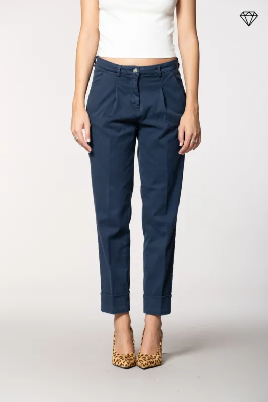 New York Carrot Pince women’s chino trousers in cotton and cashmere carrot fit ① sold by Mason's