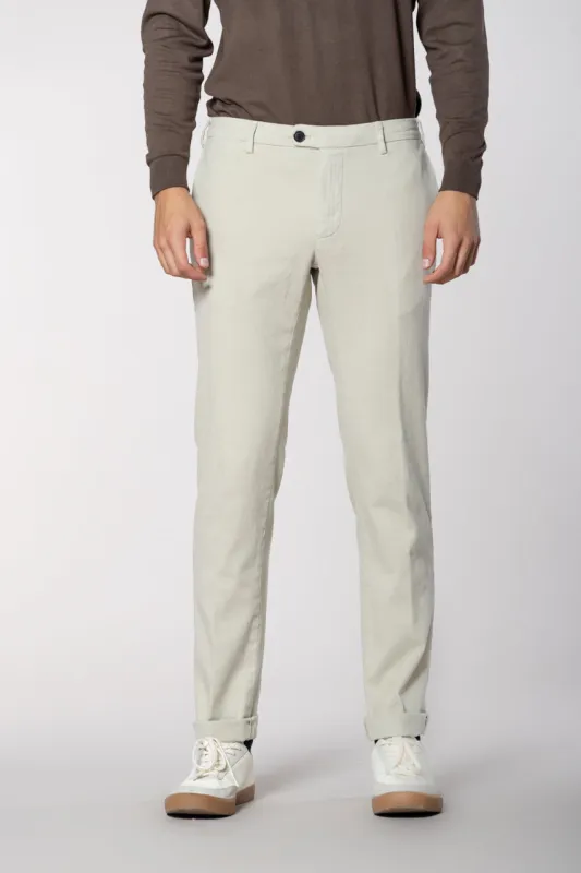 New York Sartoriale men's chino pants tailored in cotton cashmere regular fit sold by Mason's