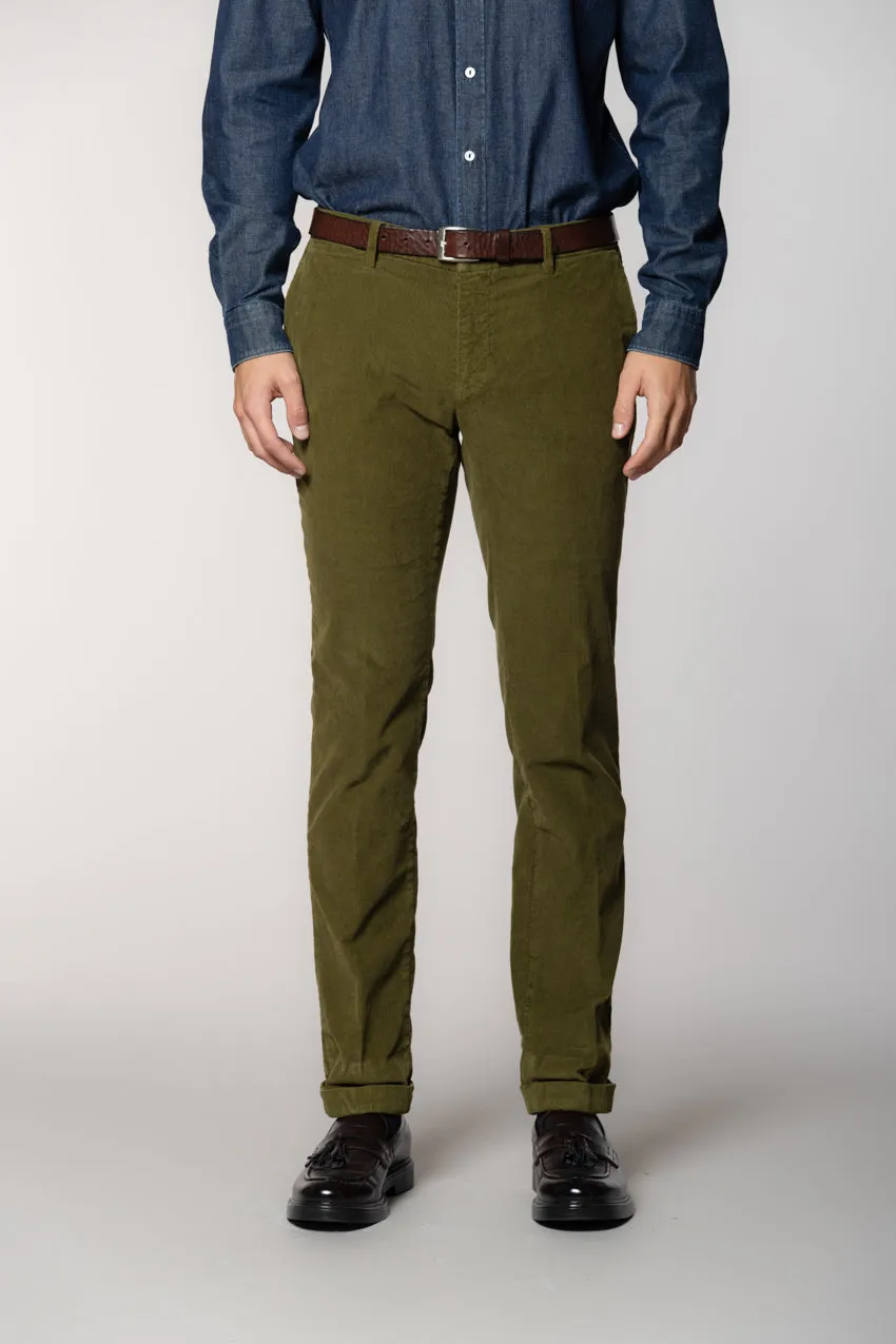 New York men's chino pants in 1000-ridge corduroy regular fit sold by Mason's