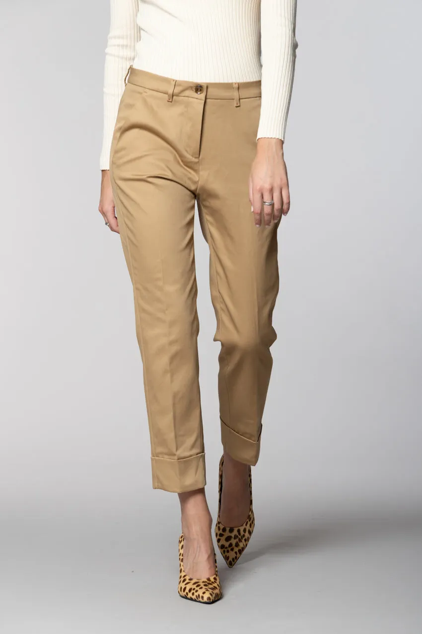 New York Carrot women’s chino trousers in gabardine carrot fit sold by Mason's product image thumbnail 3