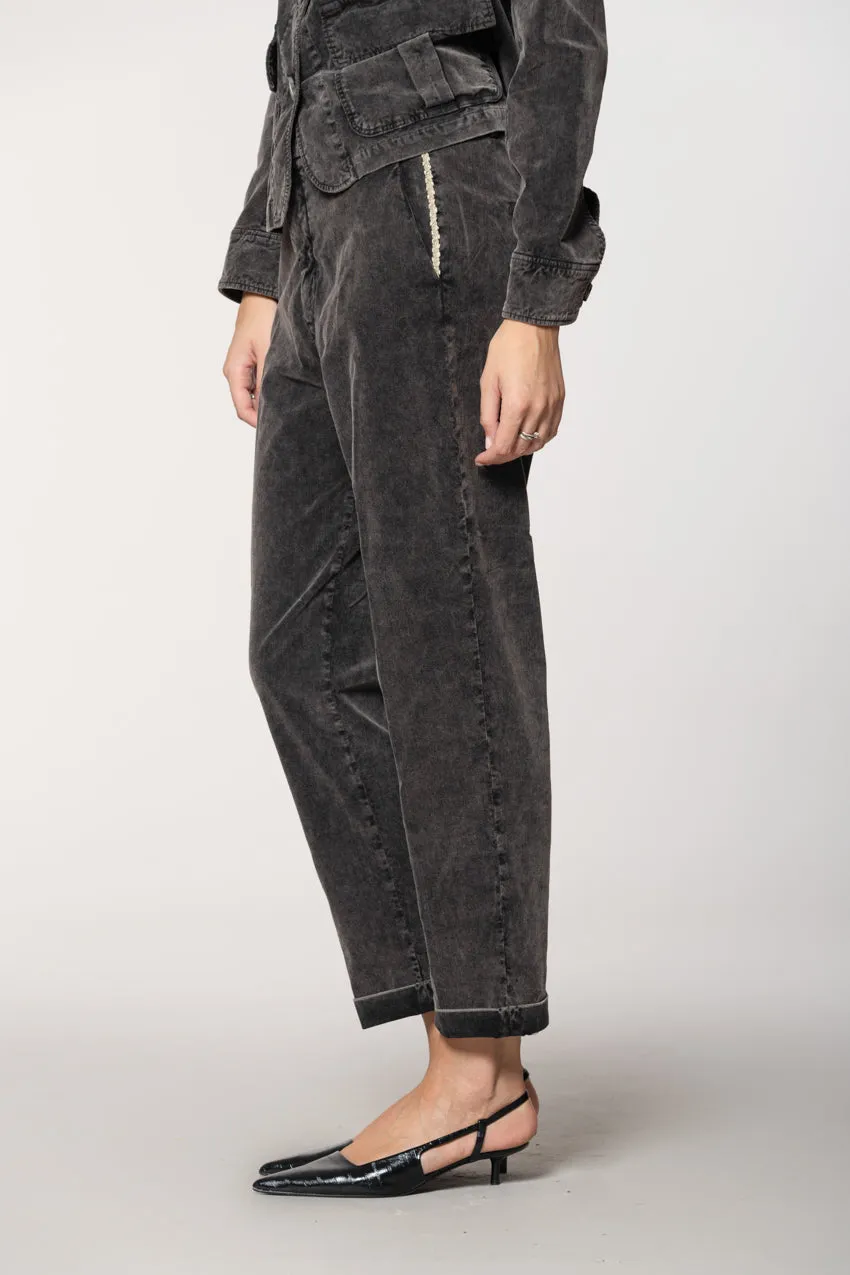 New York Cozy women’s chino pants in 1000-wale corduroy carrot fit sold by Mason's product image thumbnail 3