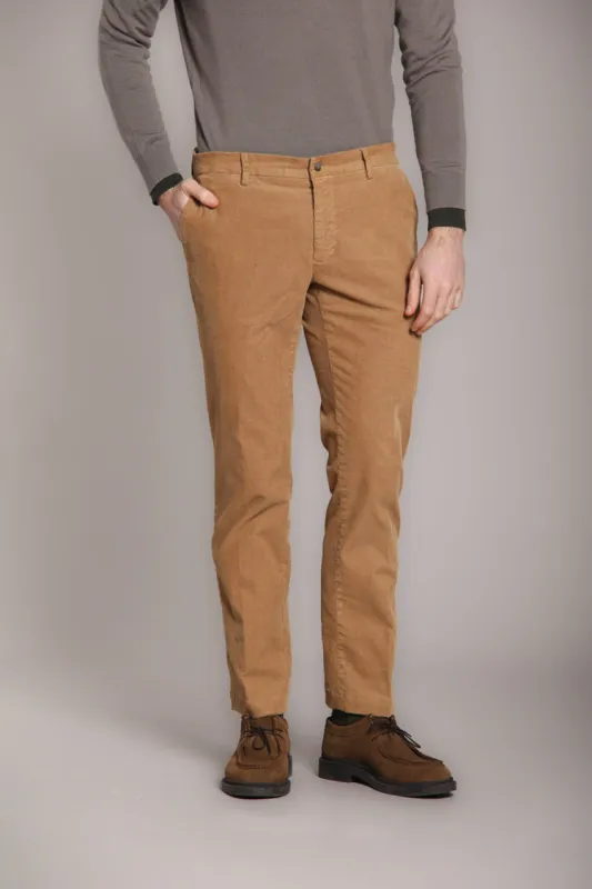 New York men's chino pants in 1000 wale corduroy regular fit sold by Mason's