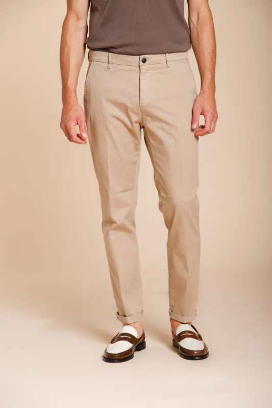 Osaka men's chino pants in fine tricotina of cotton and lyocell carrot fit sold by Mason's