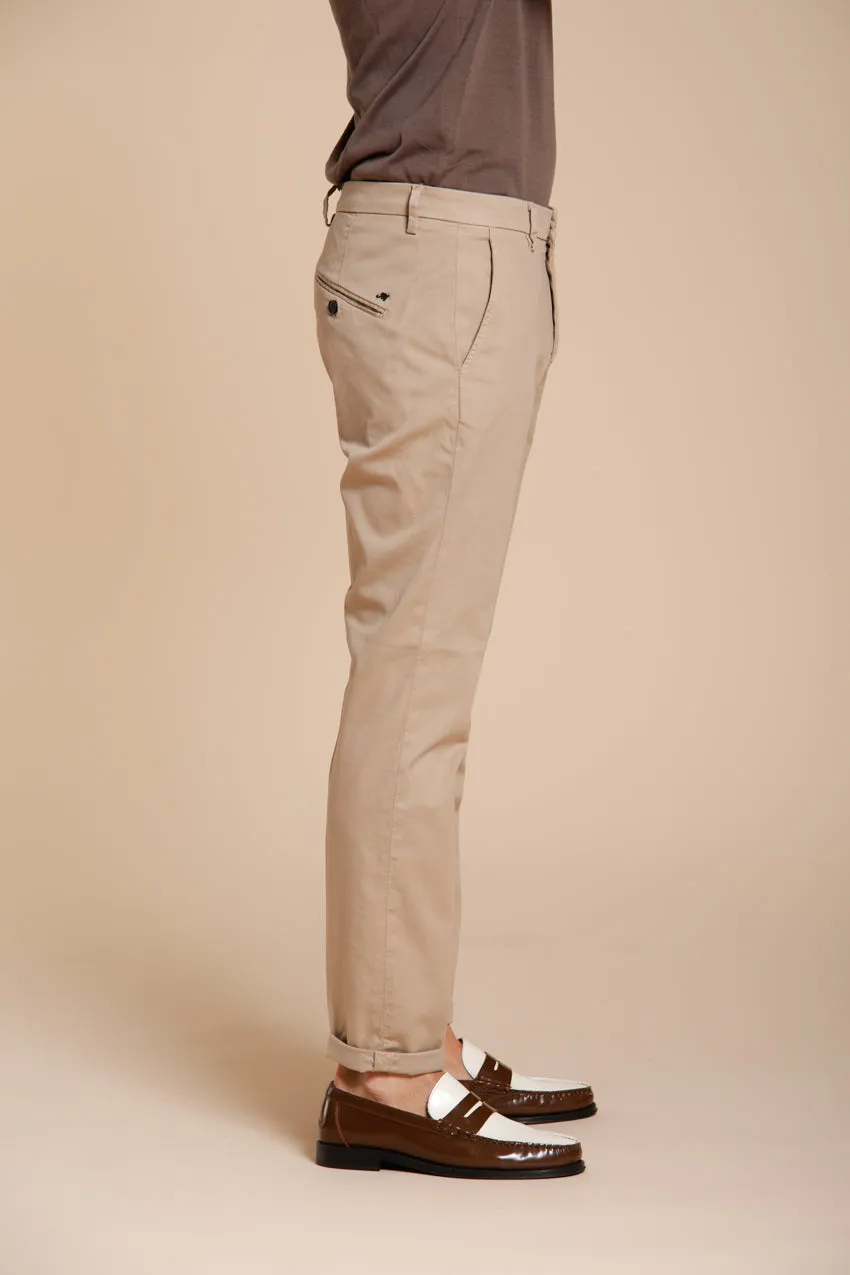 Osaka men's chino pants in fine tricotina of cotton and lyocell carrot fit sold by Mason's product image thumbnail 3