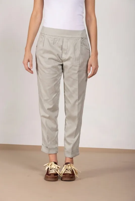 Easy Jogger women's chino pants in stretch fleece relaxed fit made by Mason's