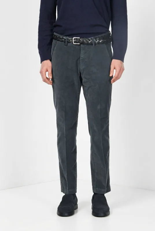 Torino men’s chino pants in 1000-wale corduroy, slim fit ① made by Mason's