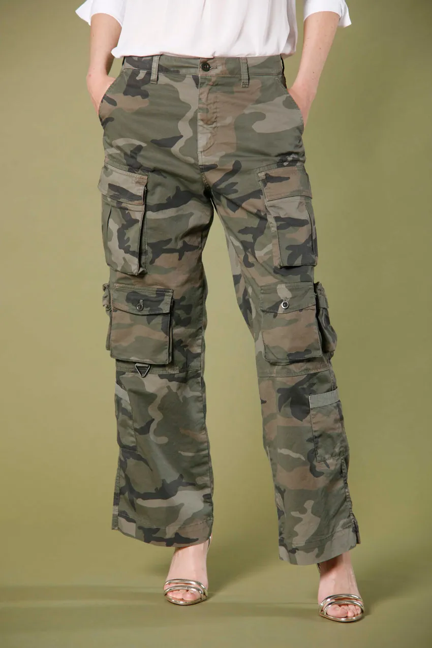 New Hunter women's cargo pants in cotton twill with camouflage print relaxed fit sold by Mason's