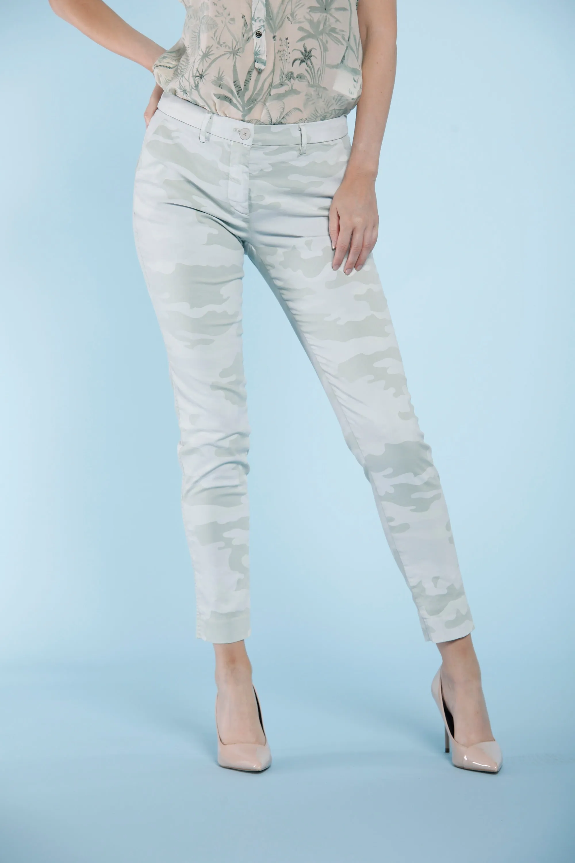 New York woman chino pants camouflage stretch satin regular sold by Mason's