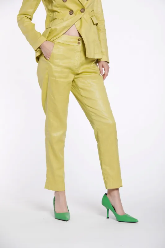 Iris Jog woman chino pants in linen and cotton curvy sold by Mason's