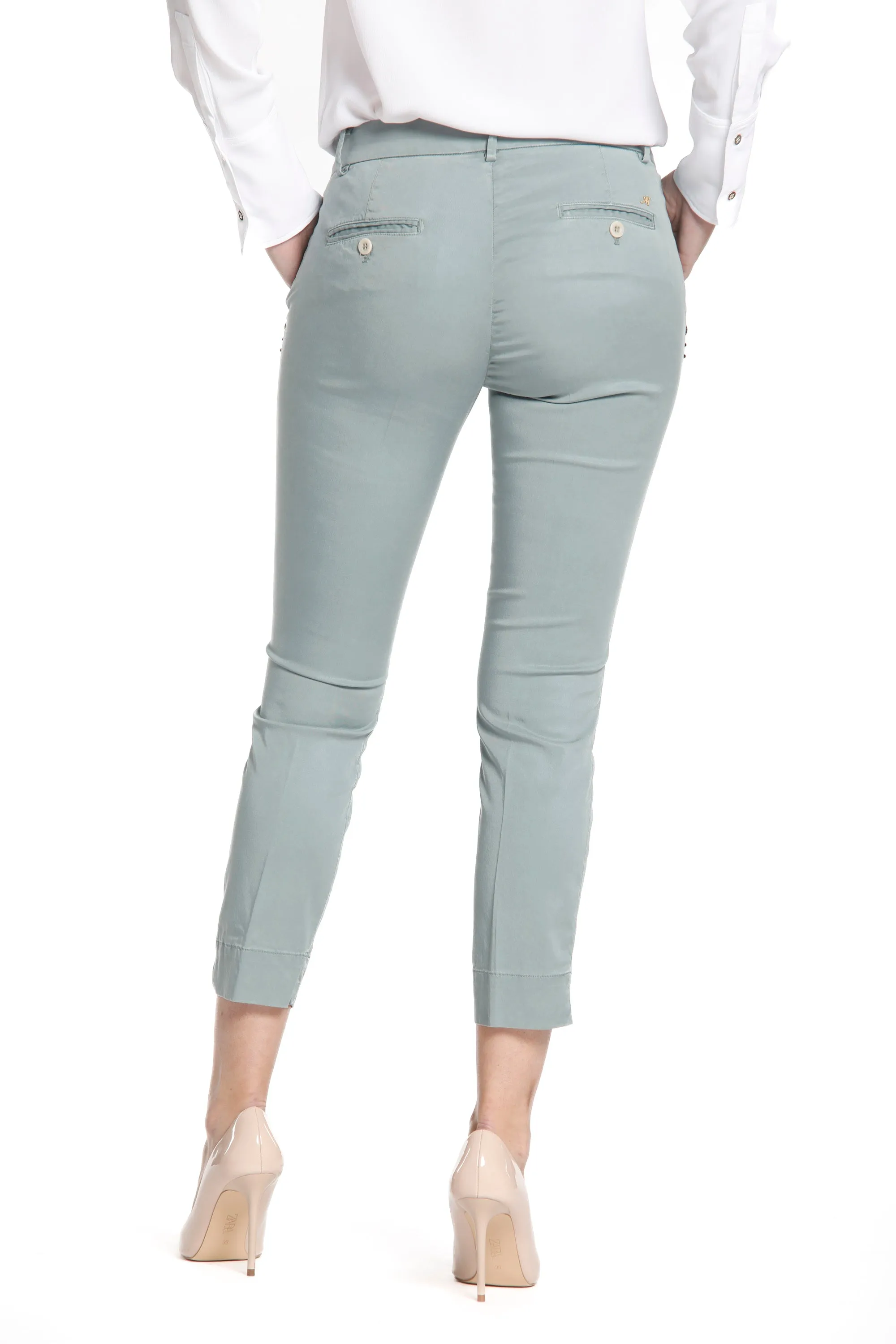 Jaqueline Capri woman chino pants in tencel curvy sold by Mason's product image thumbnail 3