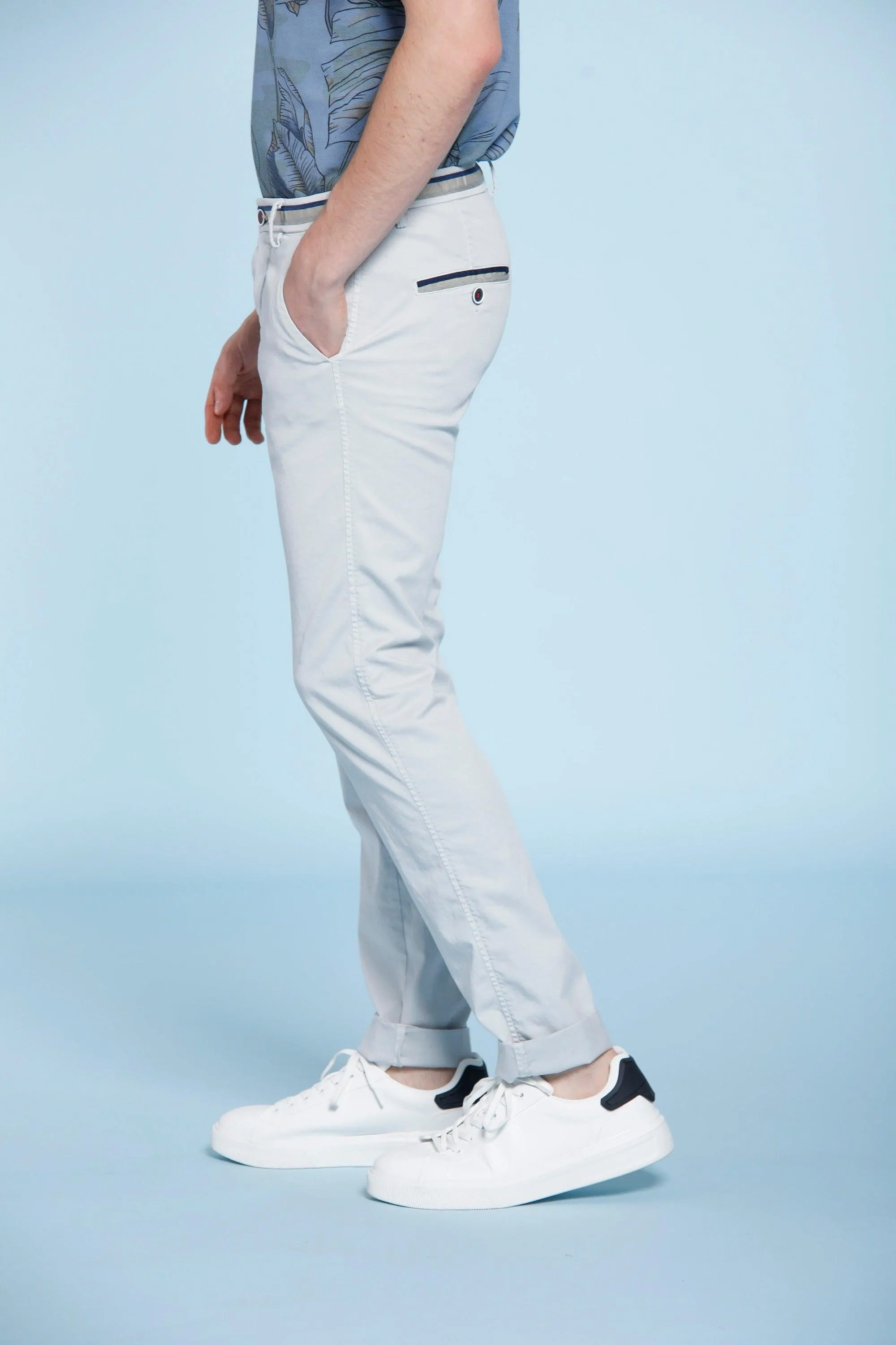 Torino Summer man chino pants in cotton and tencel with ribbon slim sold by Mason's product image thumbnail 2