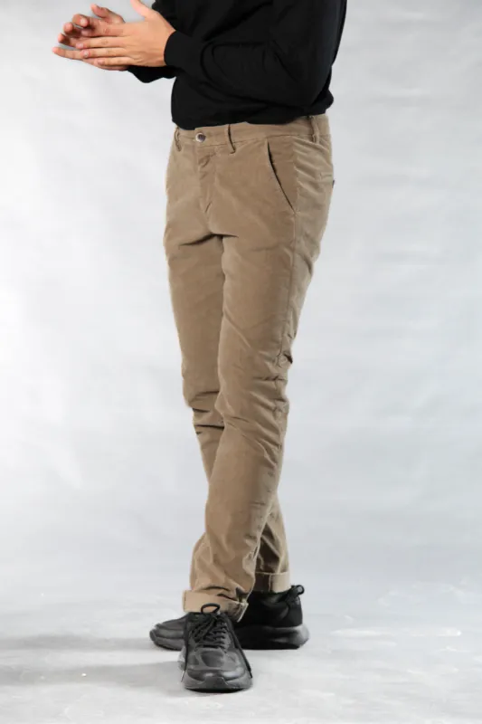 Torino Style man chino pants in velvet 1500 stripes slim ① sold by Mason's