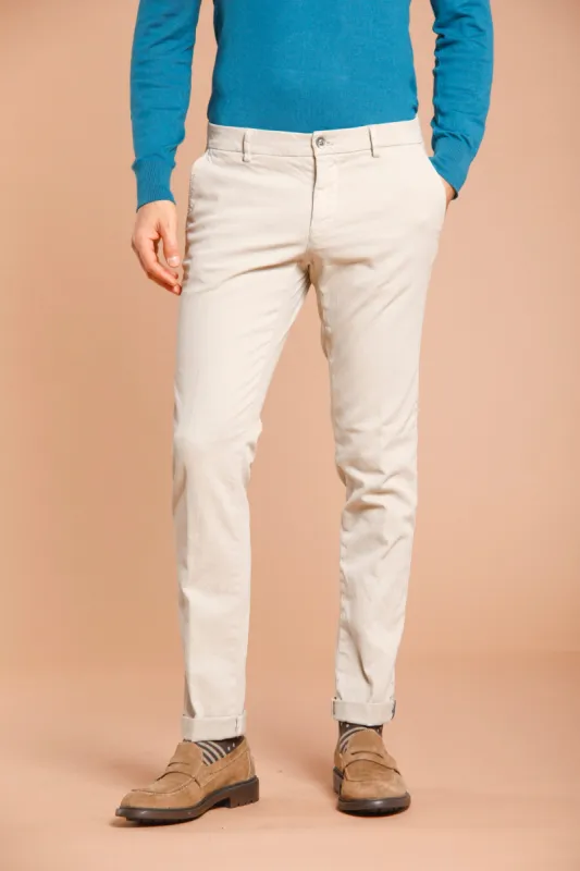 Milano Style man chino pant in gabardine and cotton modal stretch extra slim ① sold by Mason's