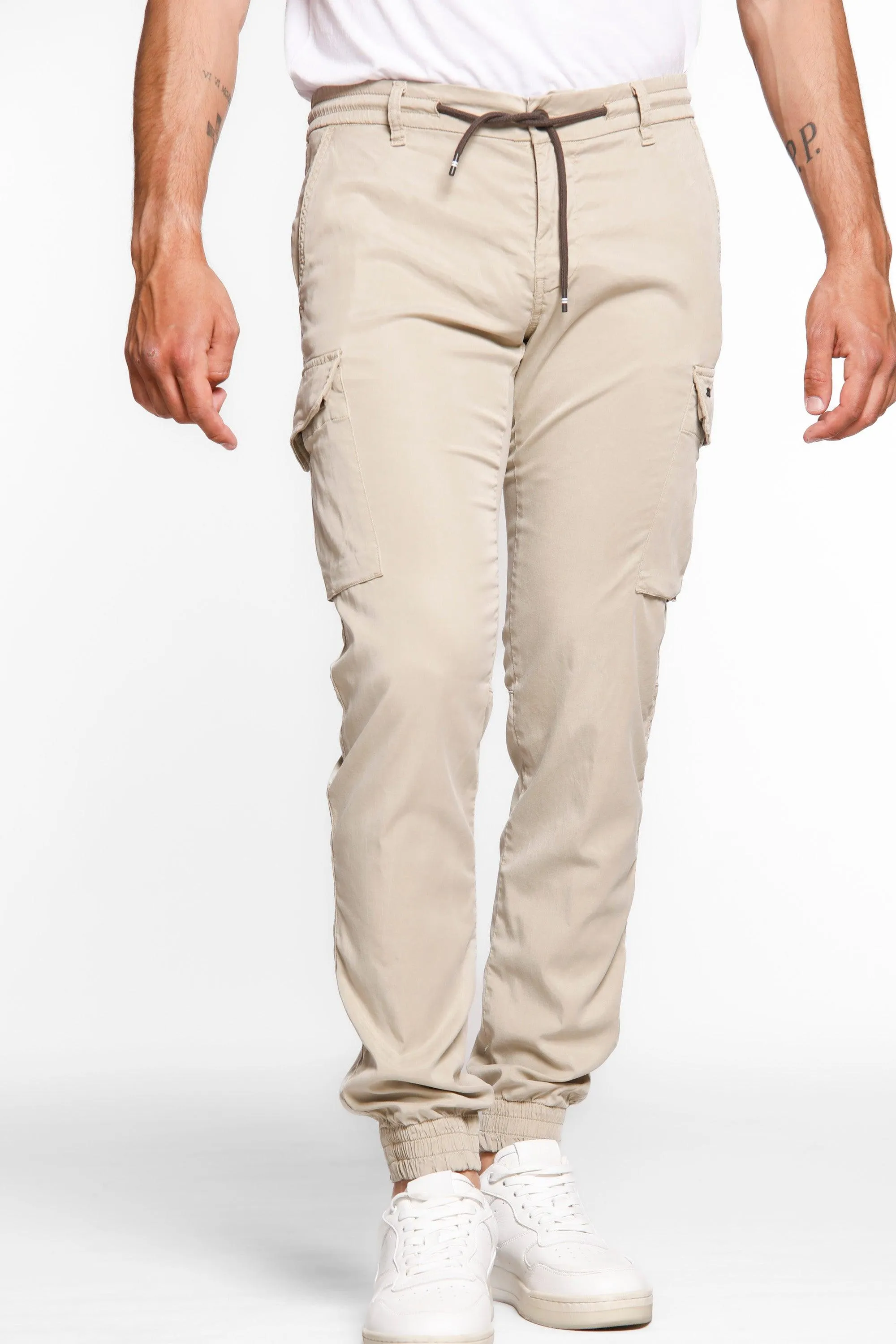 Chile Elax man cargo pants in tencel with drawstring extra slim sold by Mason's