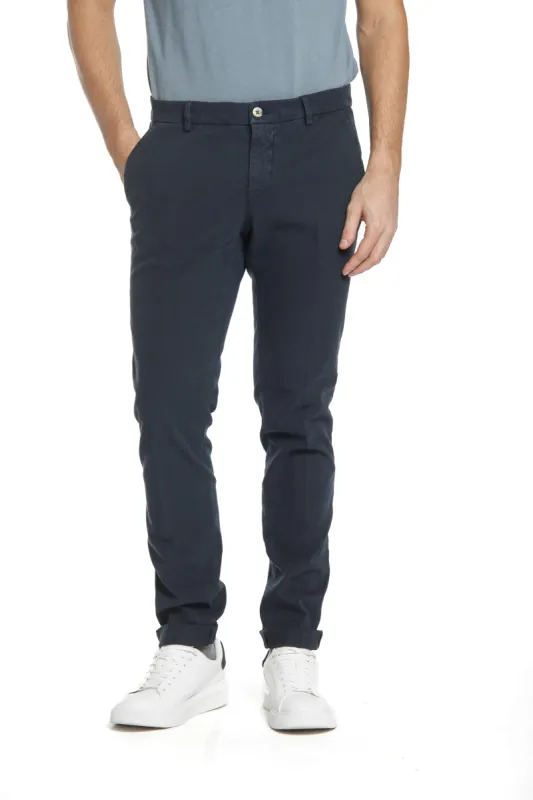 Milano Style man chino pant in gabardine and cotton modal stretch extra slim ① sold by Mason's