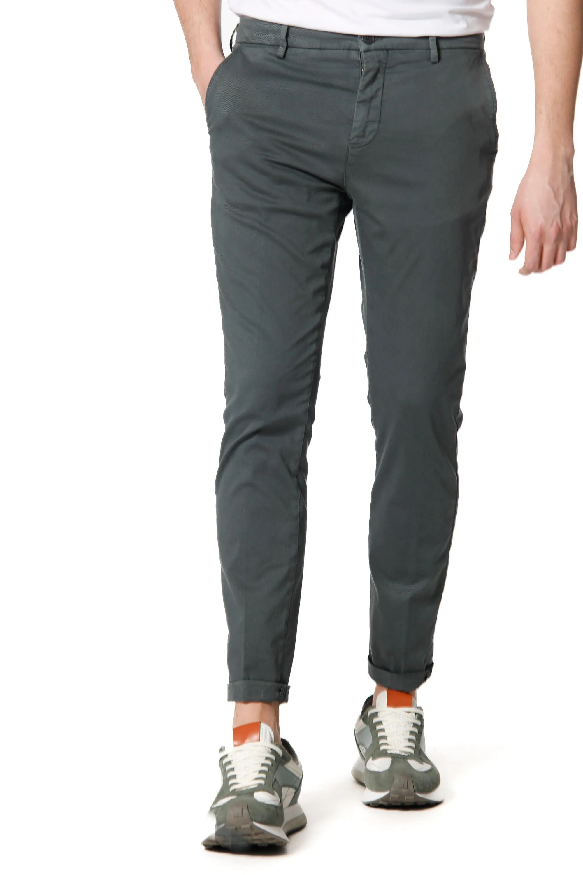 Osaka Style man chino pants in cotton and tencel carrot fit ① sold by Mason's