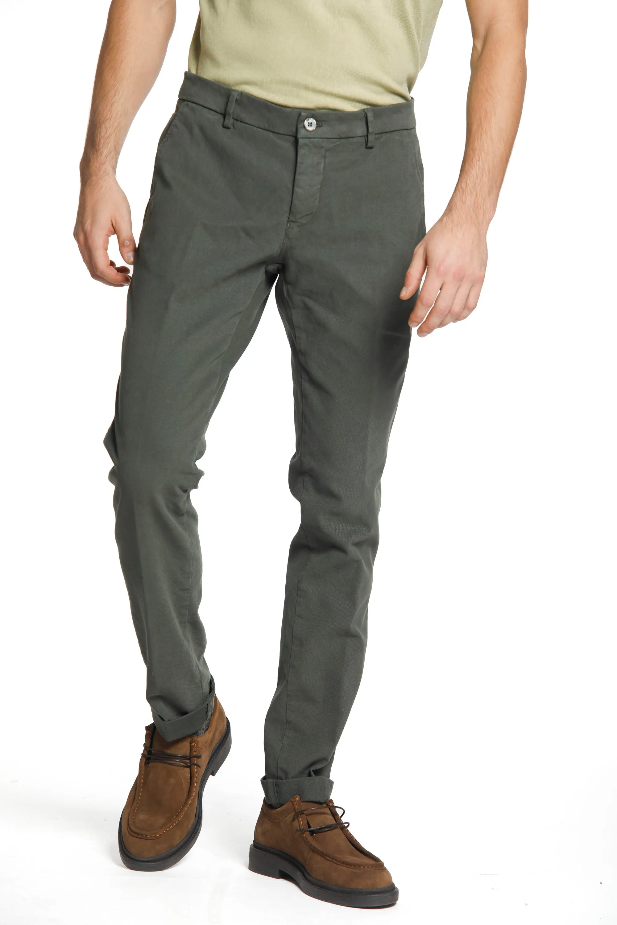 Milano Style man chino pant in gabardine and cotton modal stretch extra slim ① sold by Mason's