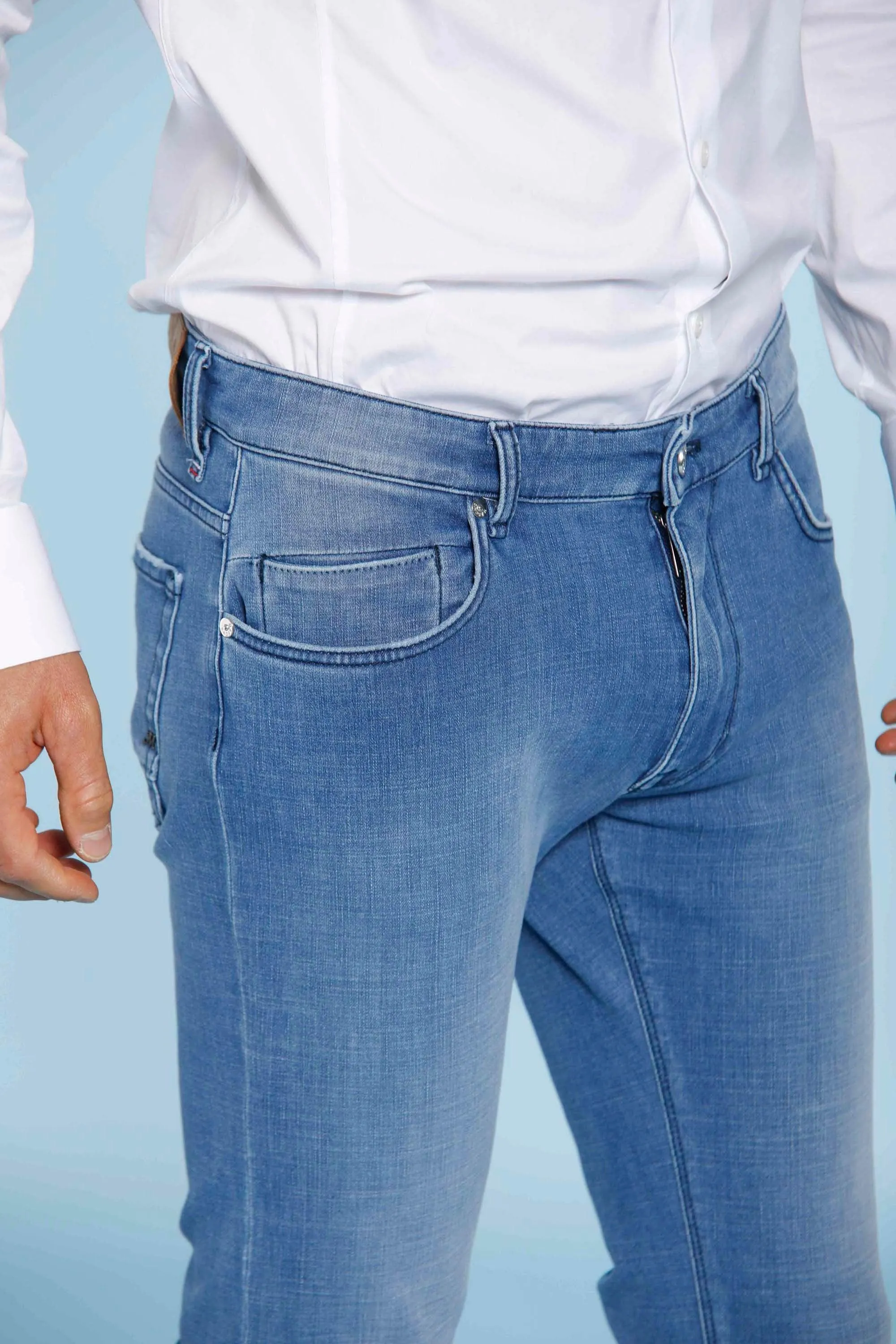 Harris man 5- Pocket pants in stretch cross denim slim sold by Mason's product image thumbnail 3