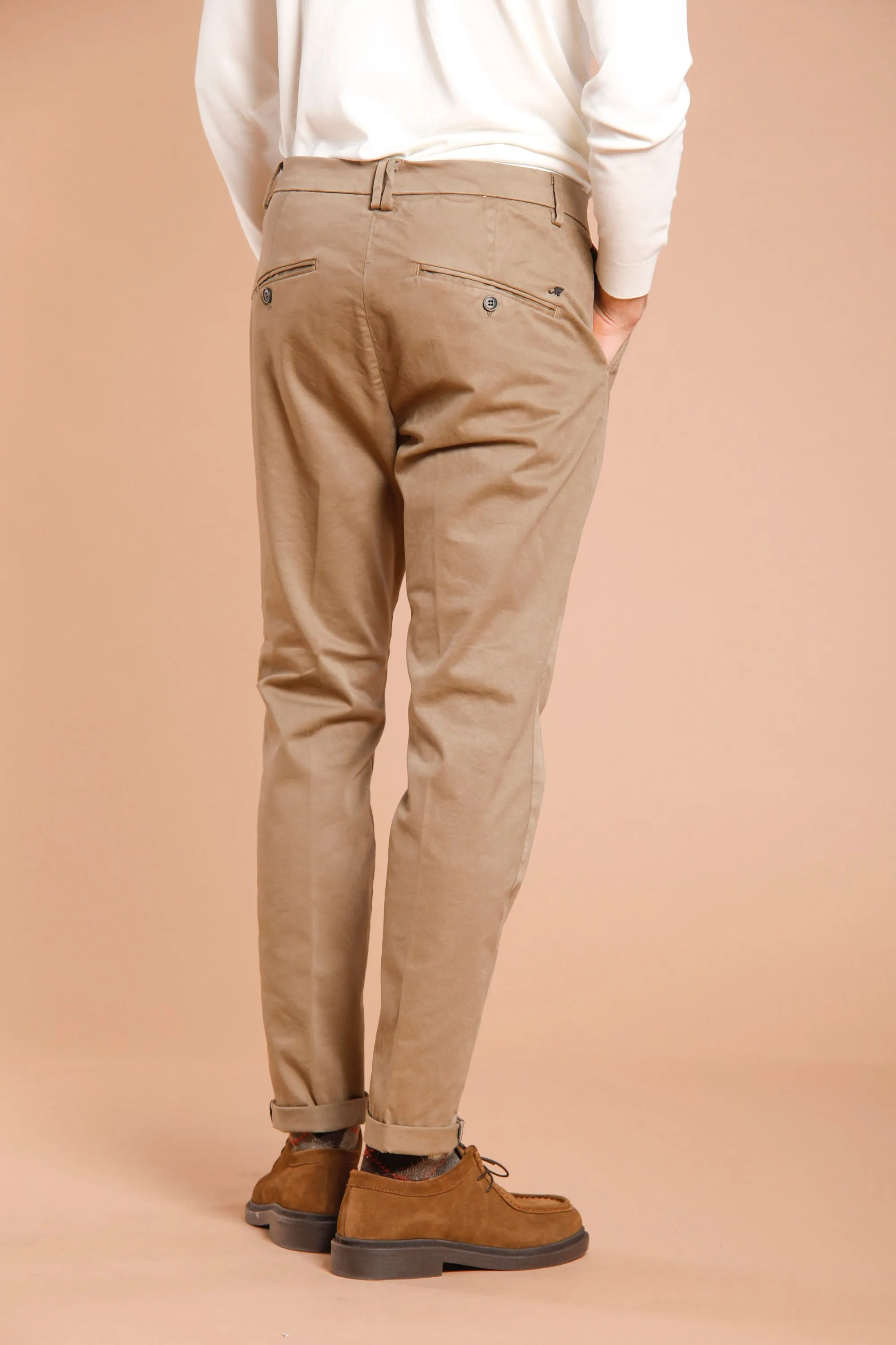 Osaka 1 Pinces man chino pant in satin carrot fit sold by Mason's product image thumbnail 4