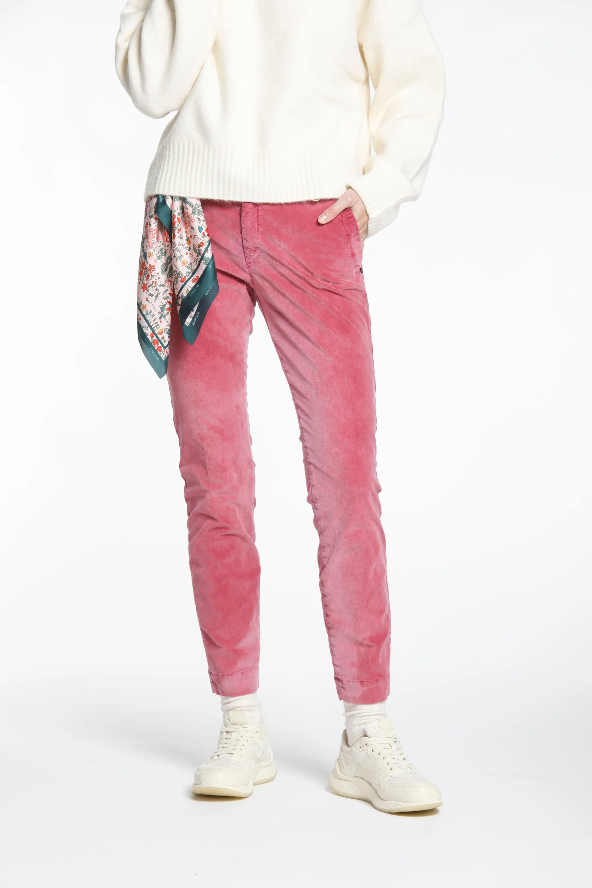 Jaqueline Archivio woman velvet milleraies chino pants curvy sold by Mason's