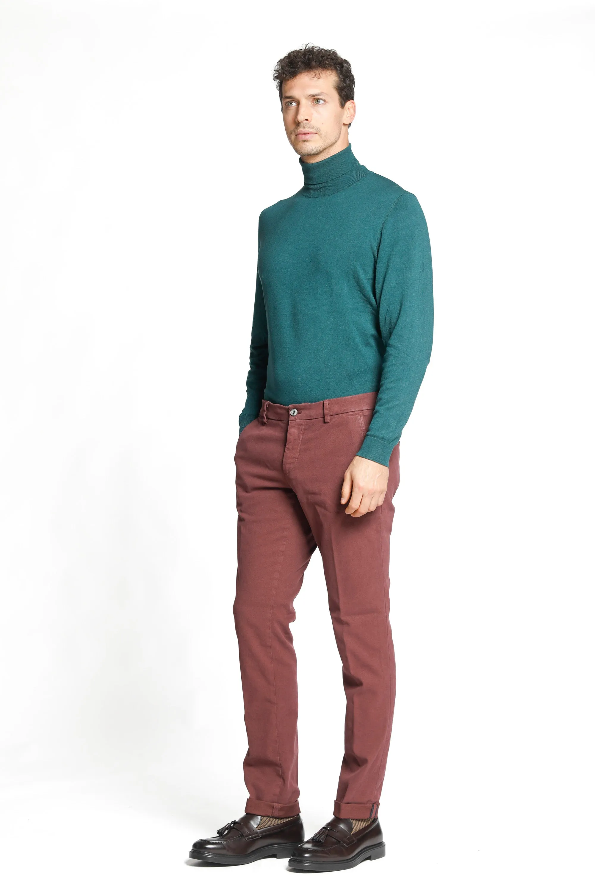 Milano Style man chino pant in gabardine and cotton modal stretch extra slim sold by Mason's product image thumbnail 2
