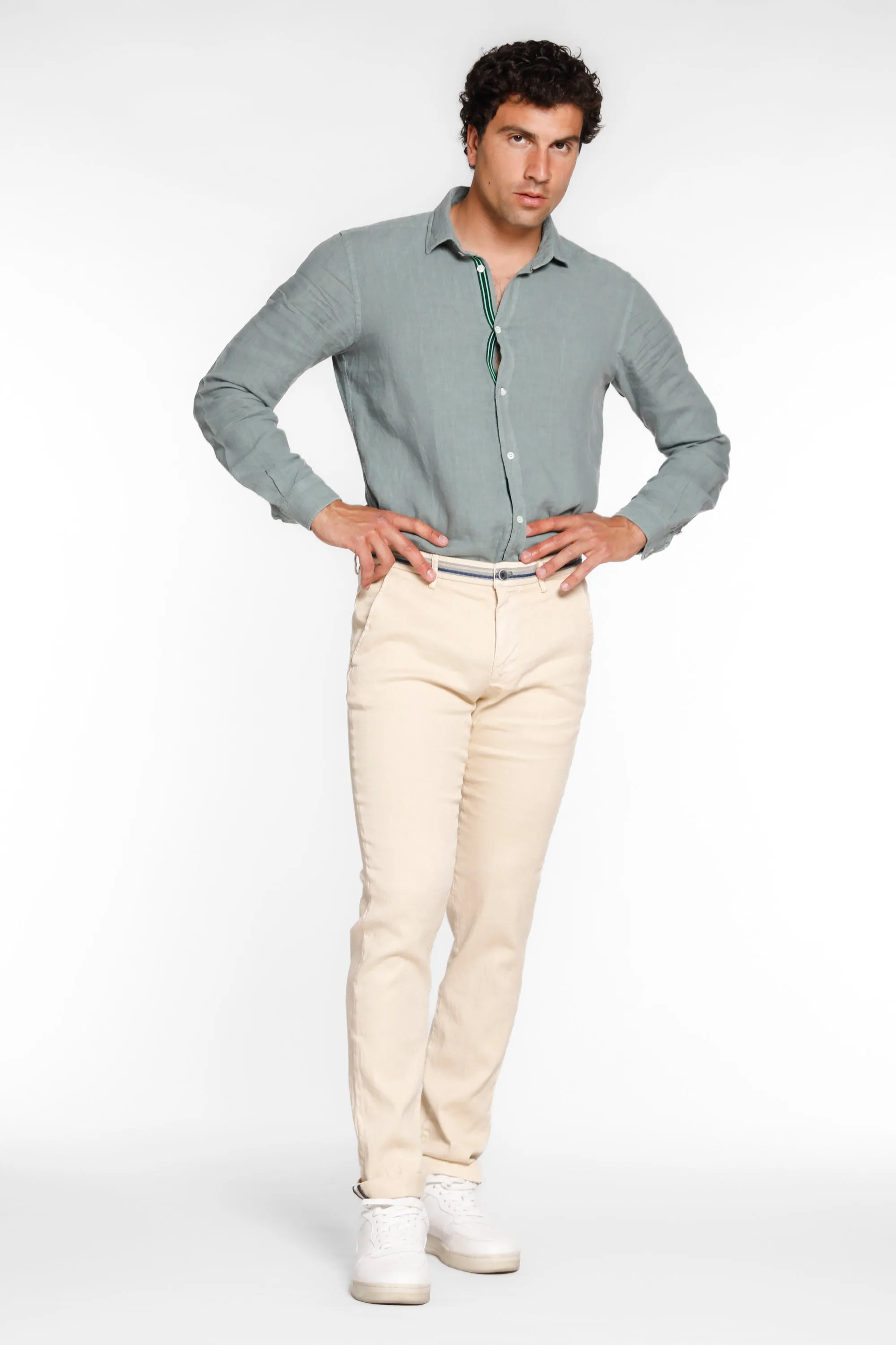 Torino man shirt in linen with long sleeves and ribbon regular sold by Mason's product image thumbnail 2