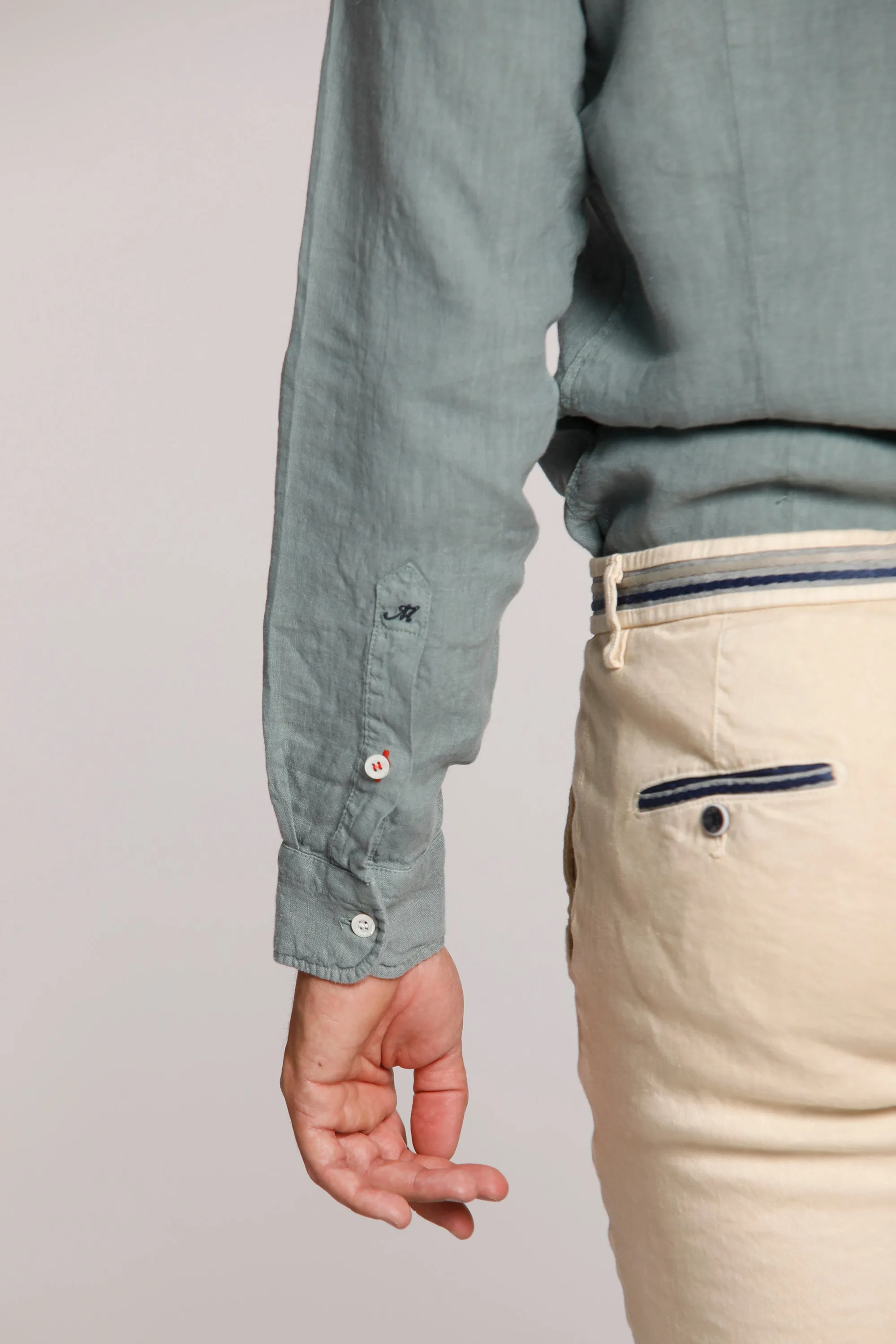 Torino man shirt in linen with long sleeves and ribbon regular sold by Mason's product image thumbnail 4