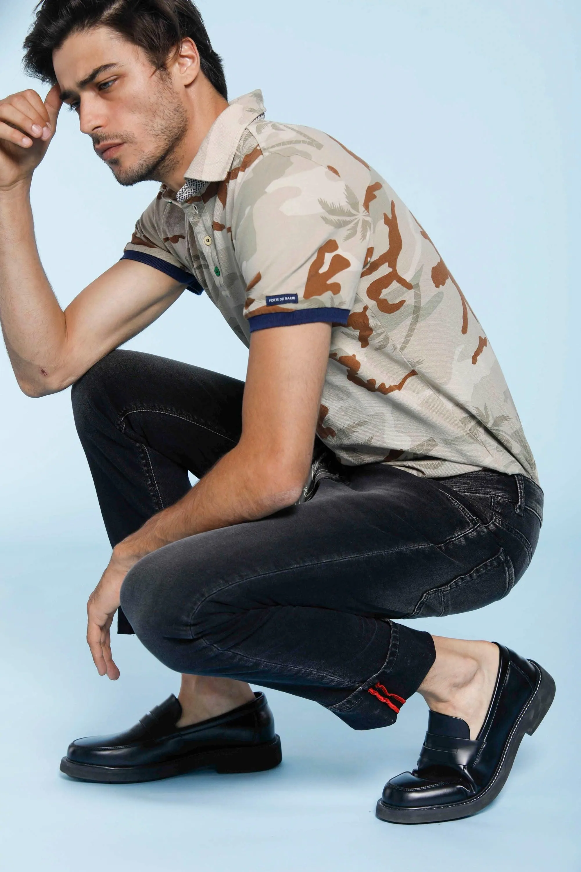 Harris man 5-pocket pants in black denim slim sold by Mason's product image thumbnail 5