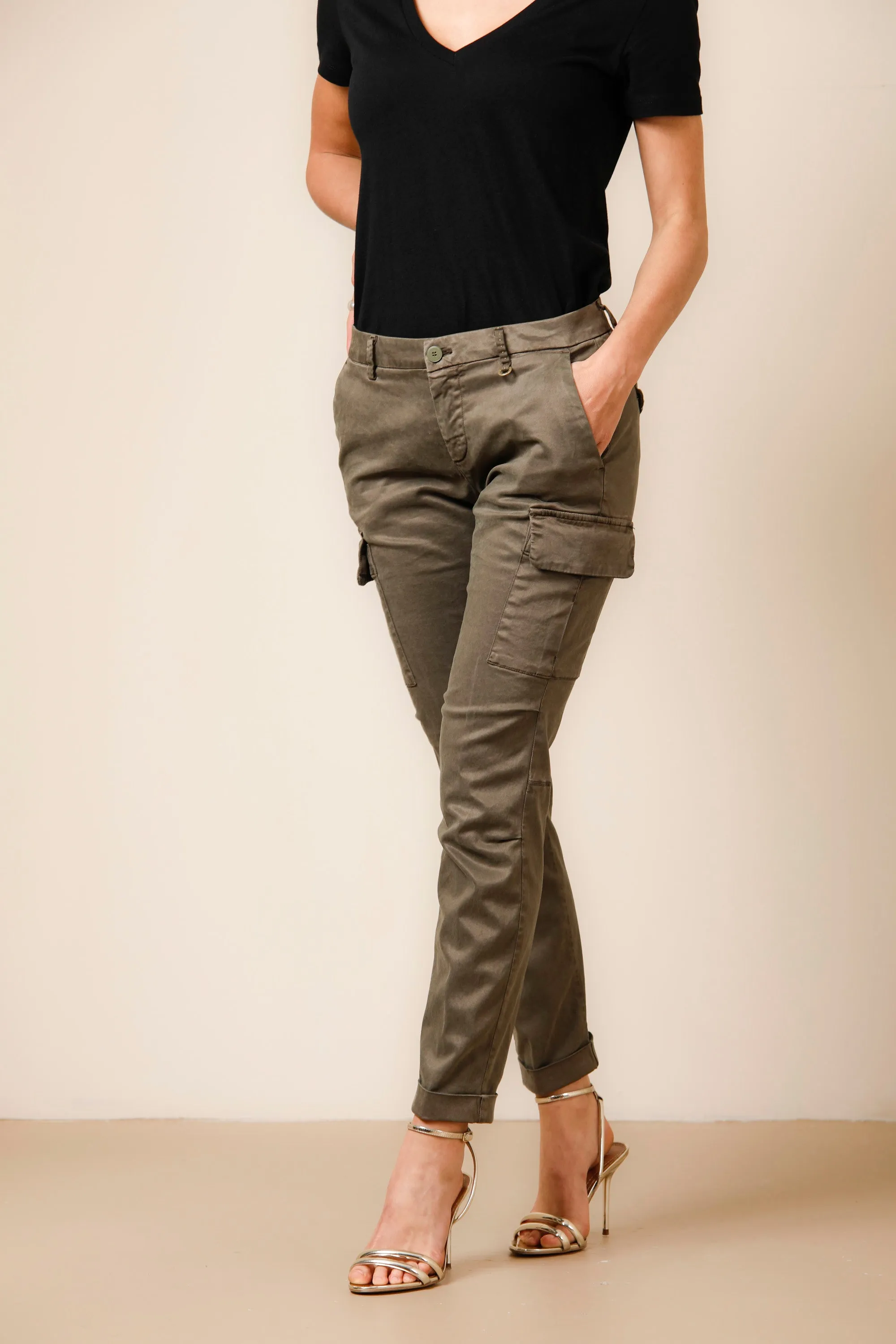 Chile City woman cargo pants in stretch satin icon washes curvy sold by Mason's product image thumbnail 2