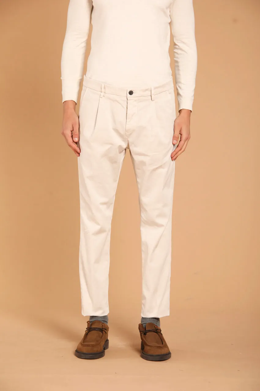 Osaka 1 Pinces men's chino pants in cotton stretch carrot fit sold by Mason's product image thumbnail 2