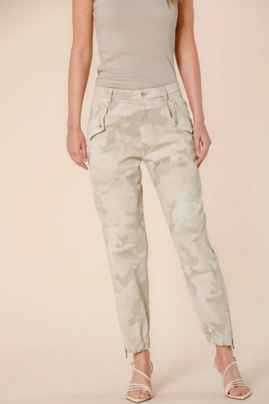 Evita women's cargo pants in satin with camouflage print curvy sold by Mason's