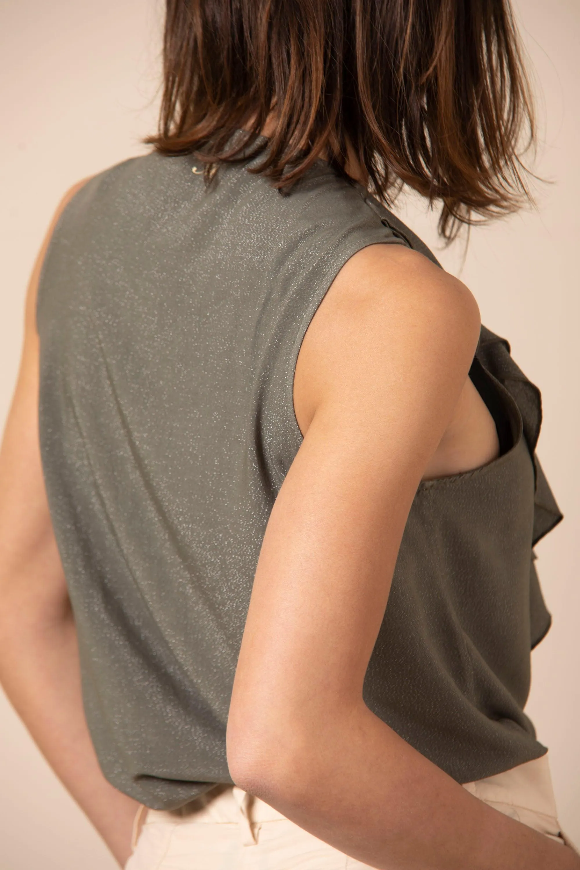 Selene woman sleeveless shirt in viscose with ruffles sold by Mason's product image thumbnail 5