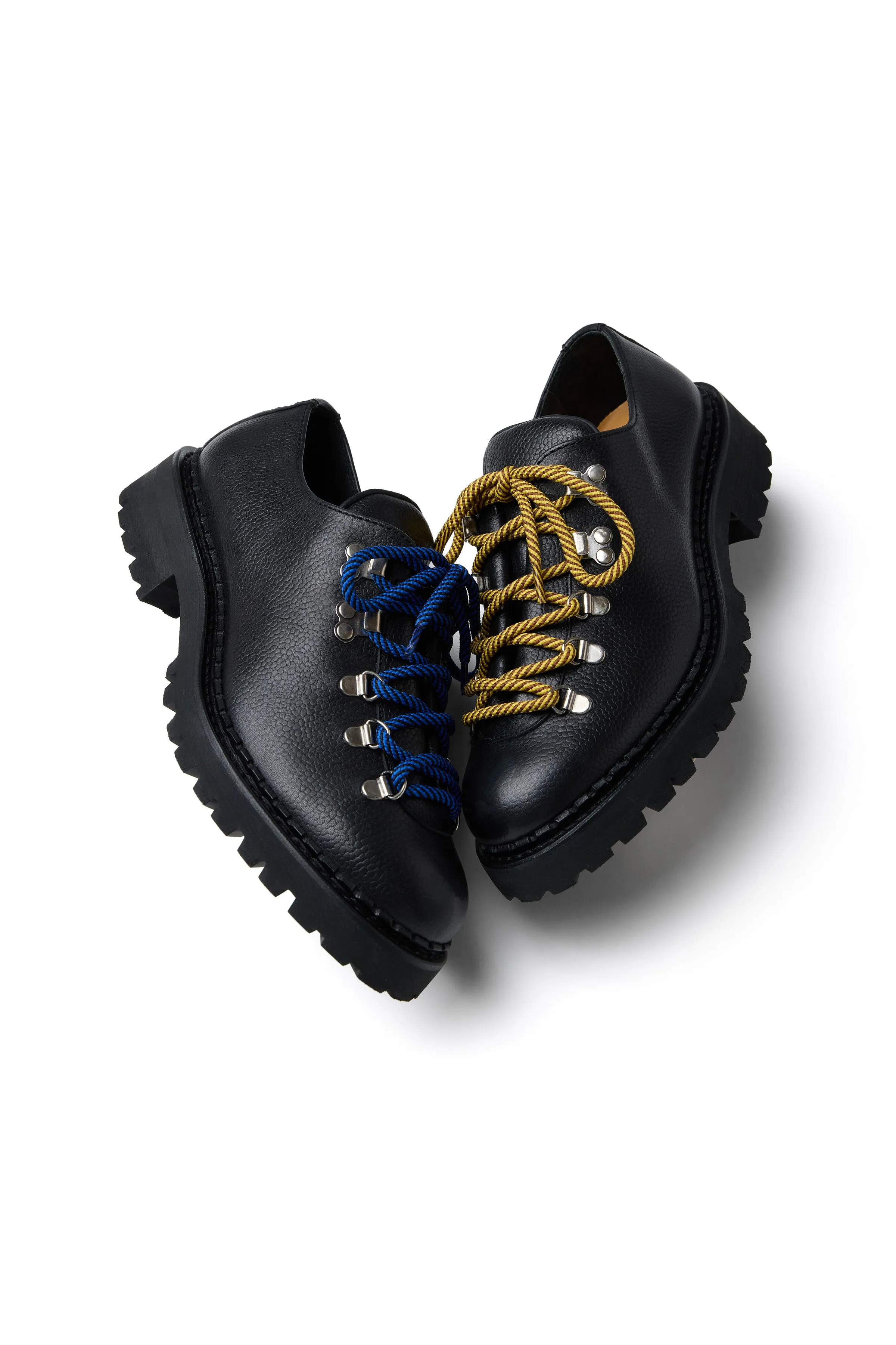 The City Hiker, Onyx sold by Blackstock & Weber product image thumbnail 5