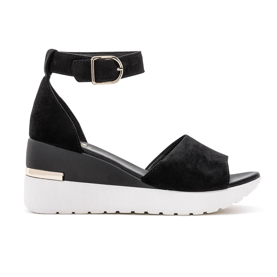 Cindy sold by Yellow Shoes