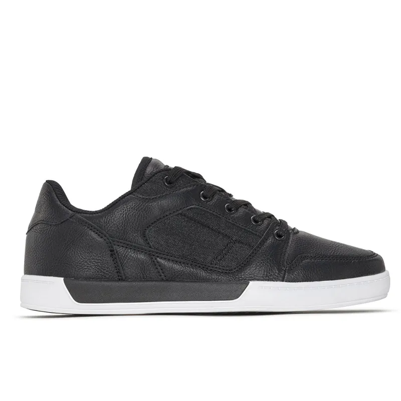 Wallride made by Yellow Shoes