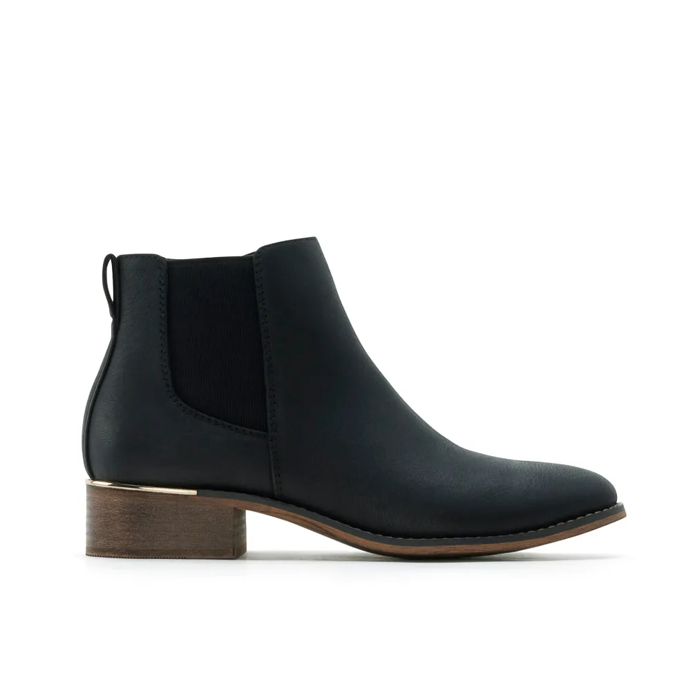 FRIENDLY II sold by Yellow Shoes