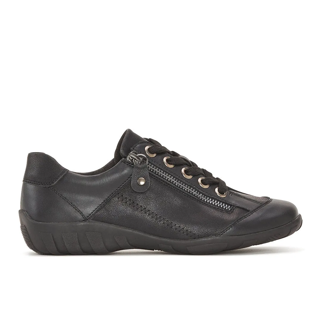 Triumph sold by Yellow Shoes