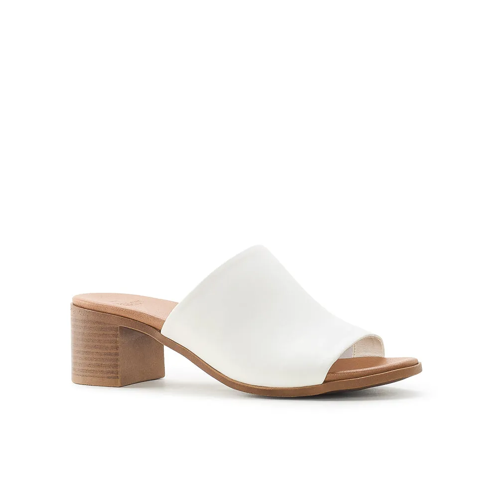 PALAOS sold by Yellow Shoes product image thumbnail 3