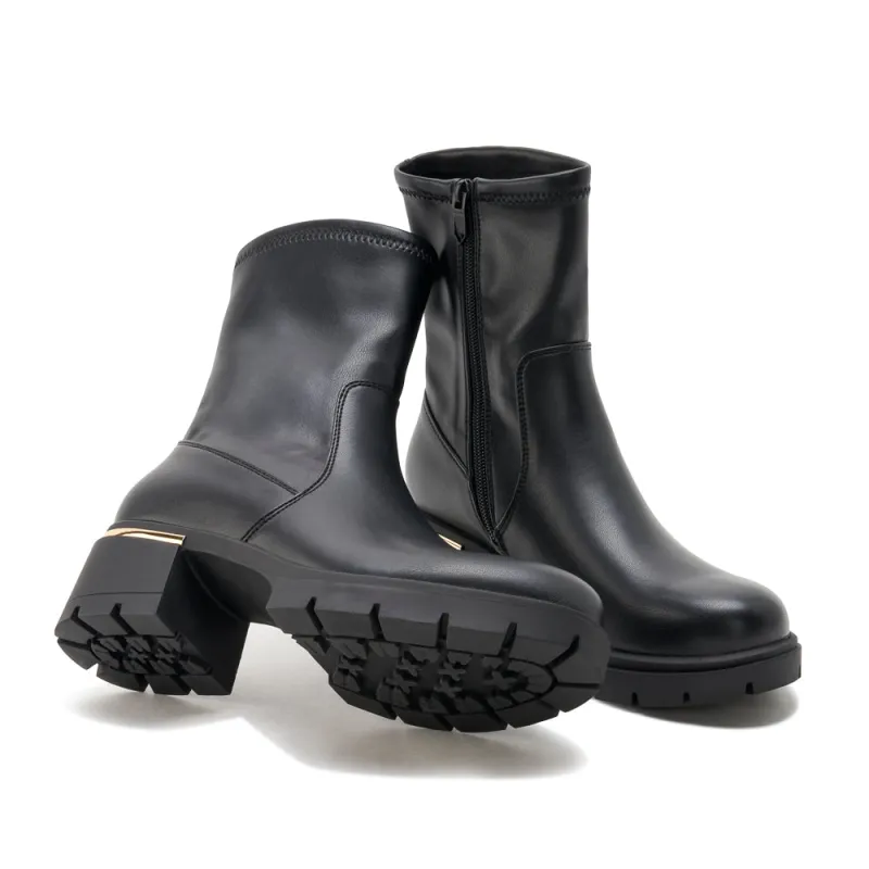 WAYDE made by Yellow Shoes