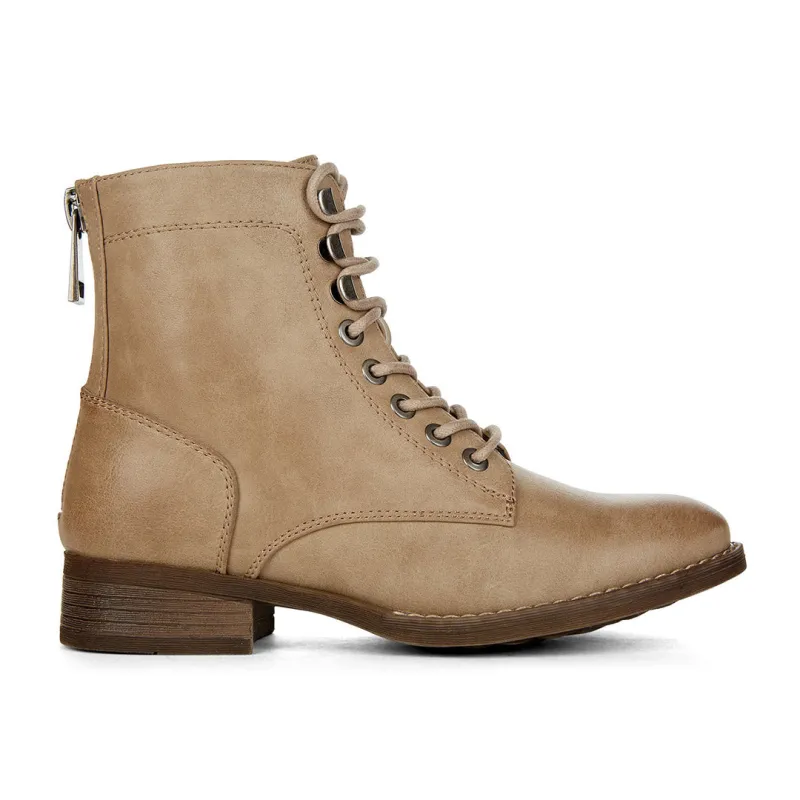 Scout made by Yellow Shoes