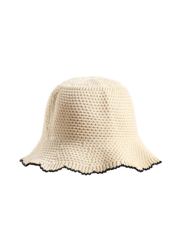 Vintage Scalloped Edge Beach Straw Bucket Hat made by Seamolly