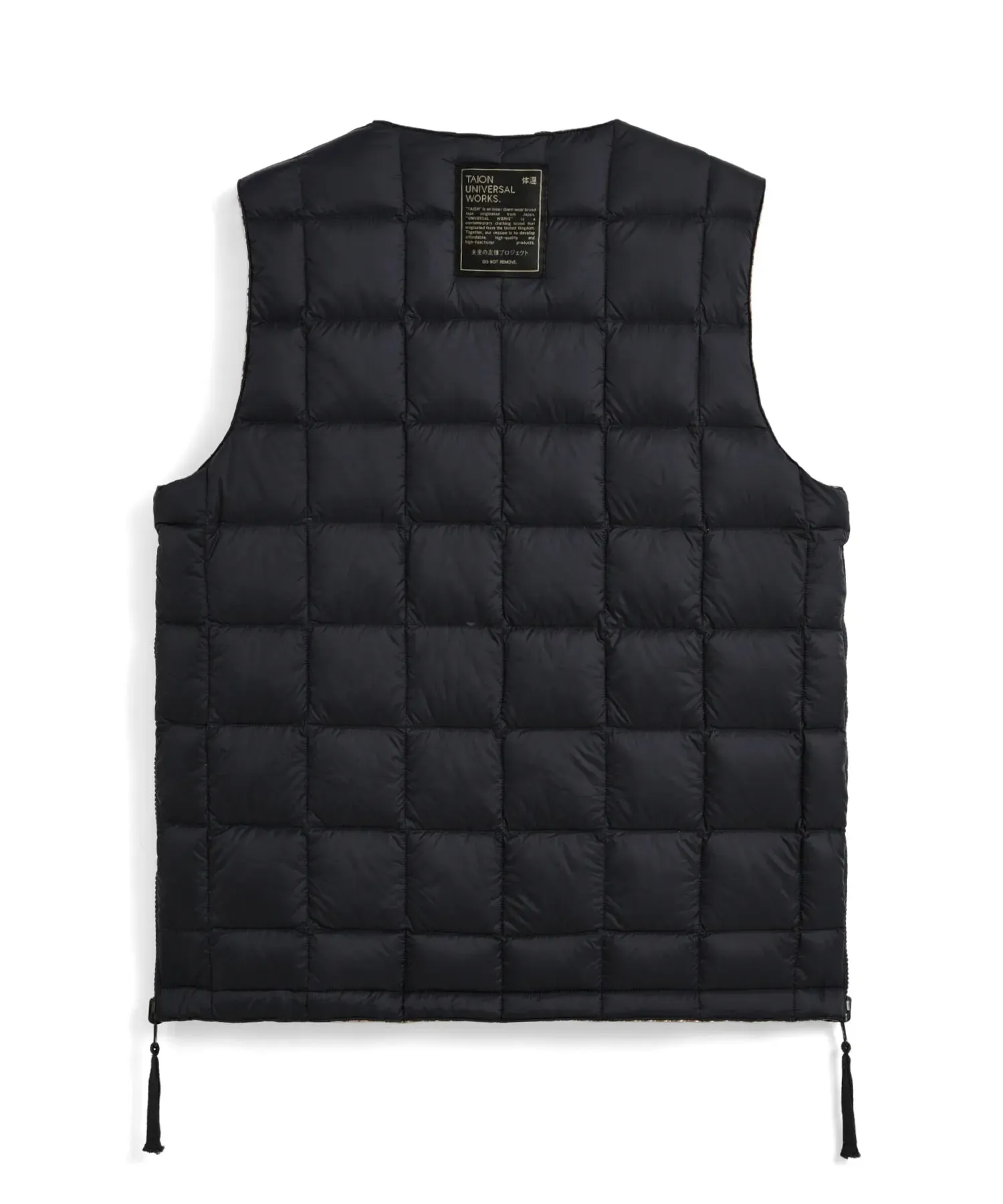 Universal Works x TAION Reversible Zip Down Vest <UW-TA-R004Z> sold by Taion product image thumbnail 4