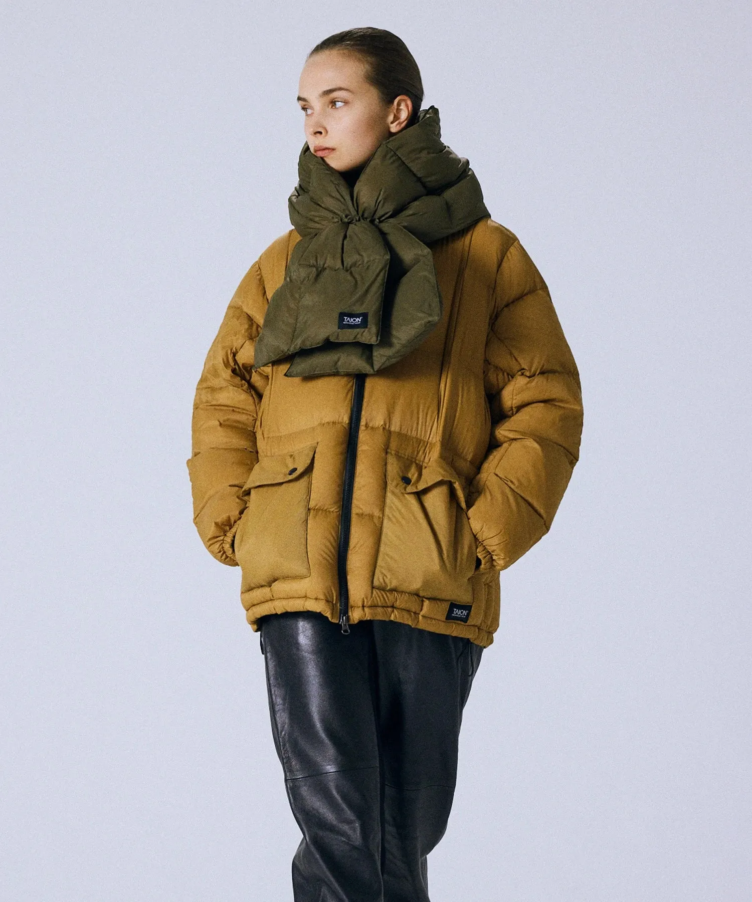 Unisex Mountain Packable Volume Down Jacket sold by Taion product image thumbnail 2