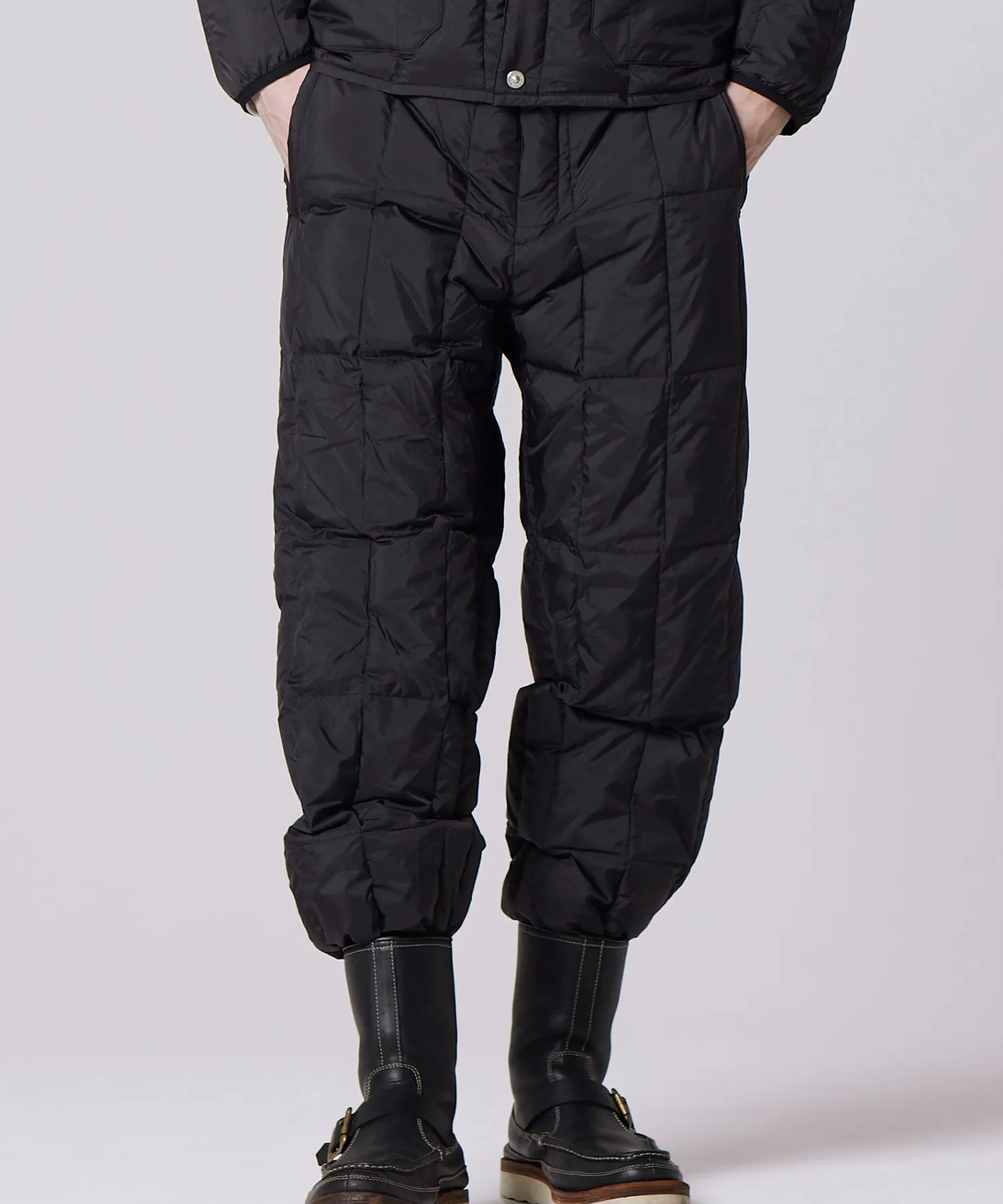 Unisex Work Down Lib Pants sold by Taion product image thumbnail 2