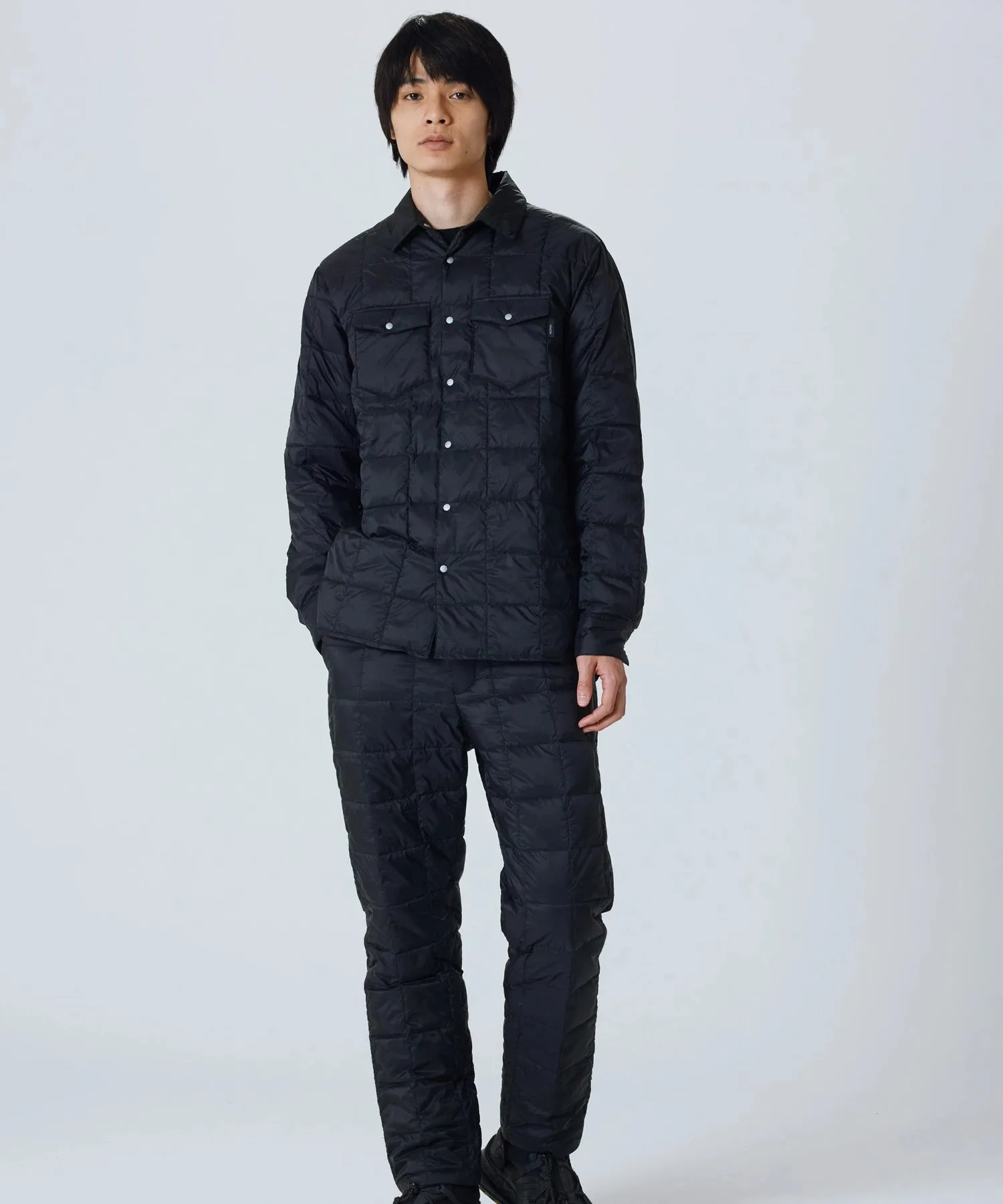 Unisex Basic W-Pocket Down Shirts sold by Taion product image thumbnail 2