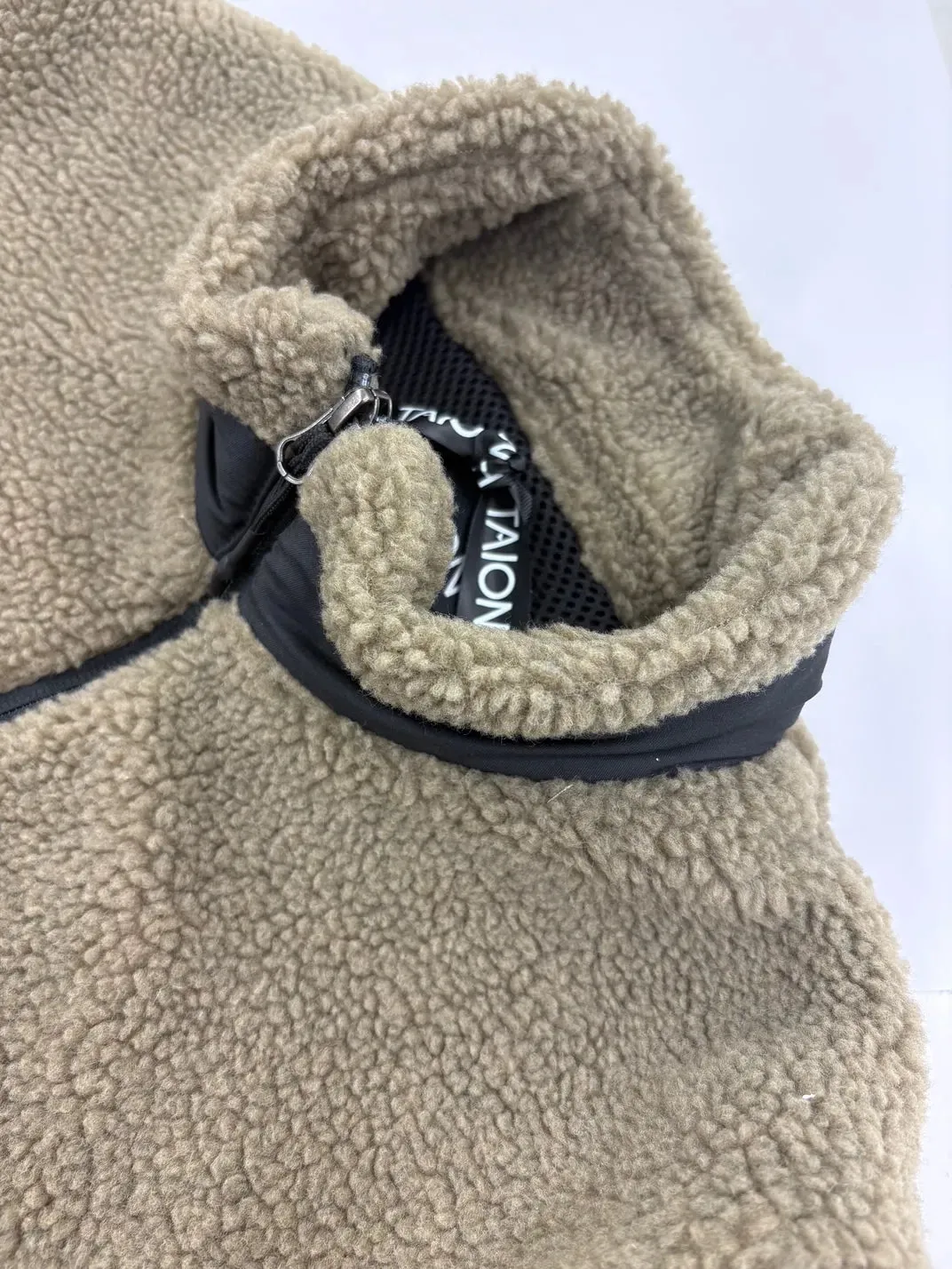 Unisex Non Down Pullover "Boa" Hi Neck Jacket sold by Taion product image thumbnail 3