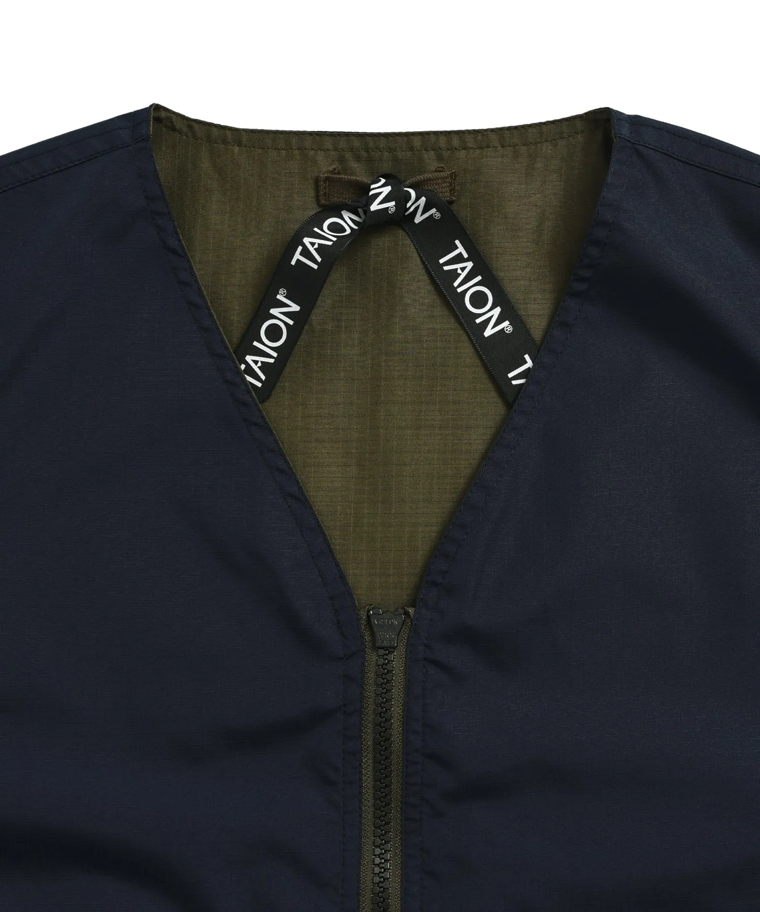 Unisex Non Down Military Reversible V Neck Vest sold by Taion product image thumbnail 4