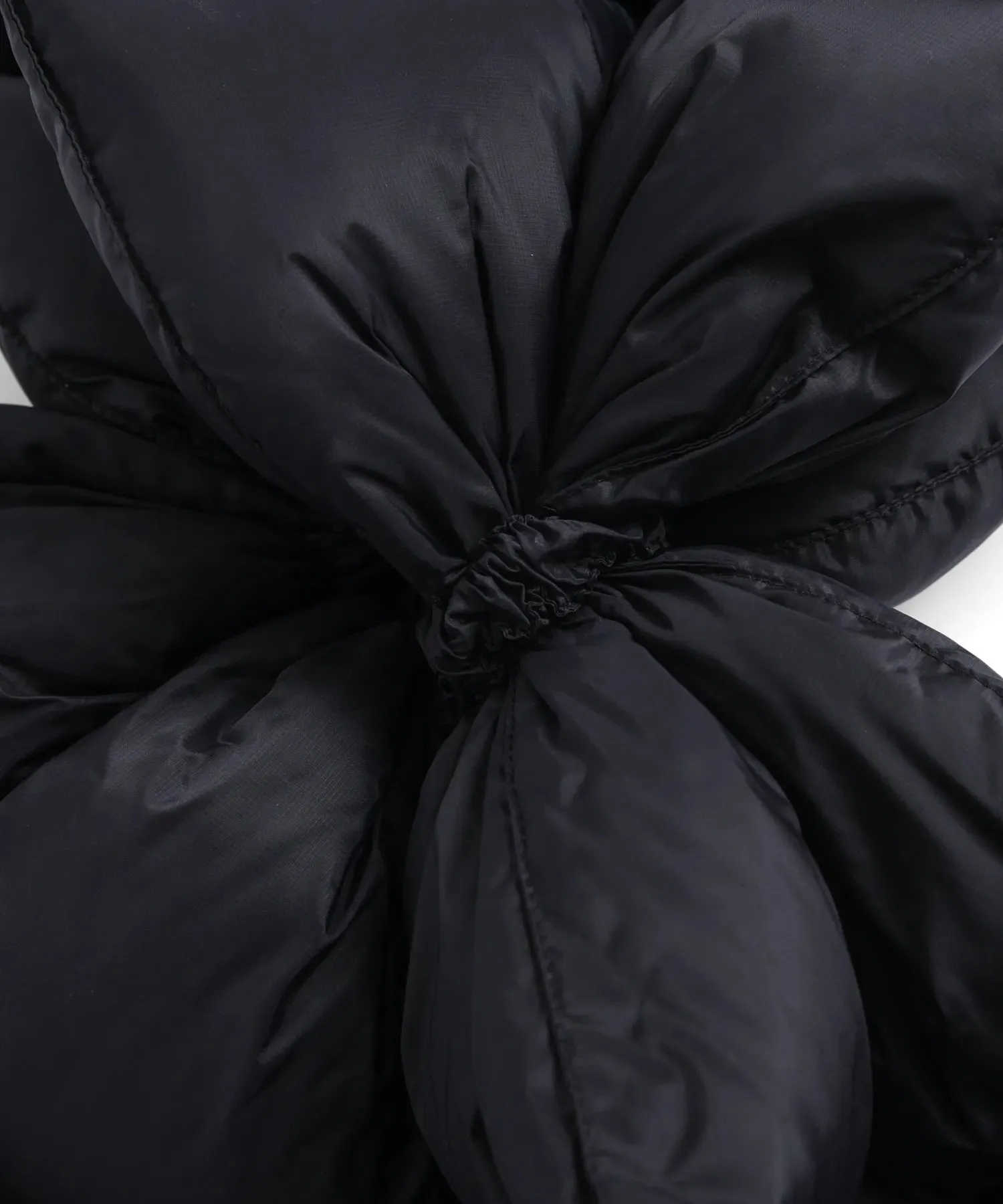 Mountain Volume Down Scarf sold by Taion product image thumbnail 3