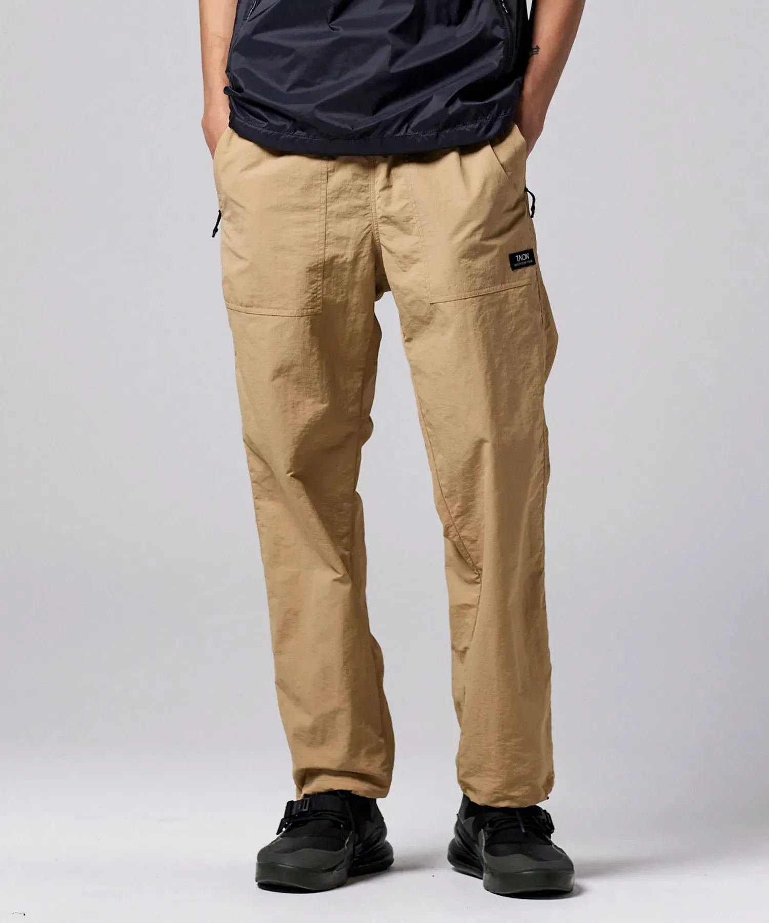 Non Down Mountain W-Pocket Pants sold by Taion product image thumbnail 2