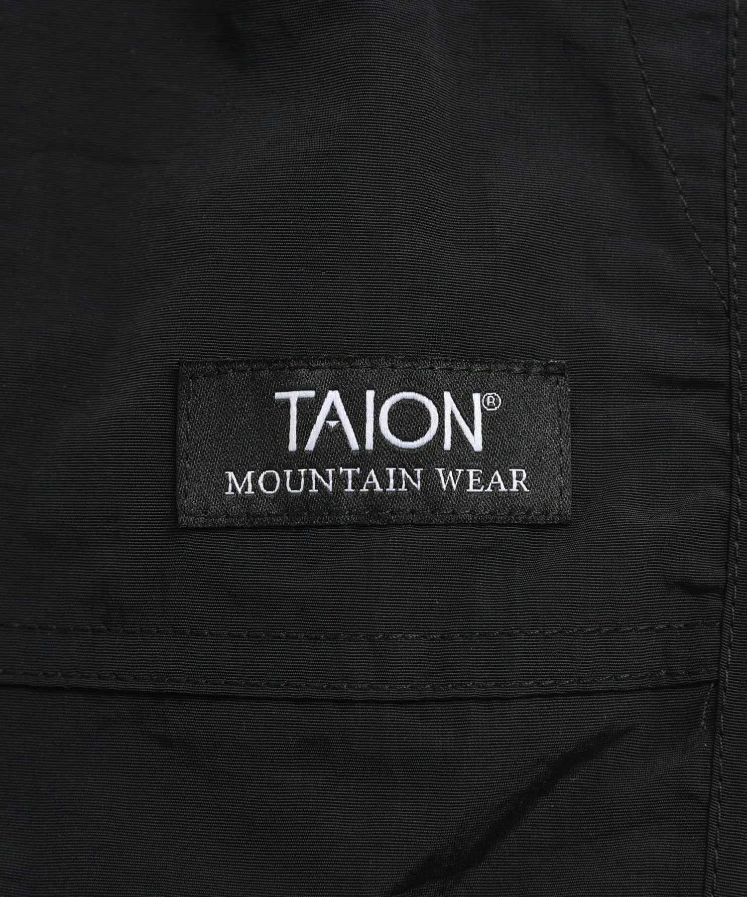 Non Down Mountain W-Pocket Pants sold by Taion product image thumbnail 5